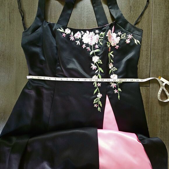 Y2K Black Onyx Night Formal Dress Cage Back Embroidered Floral Whimsygoth Sz 18W - Picture 5 of 9